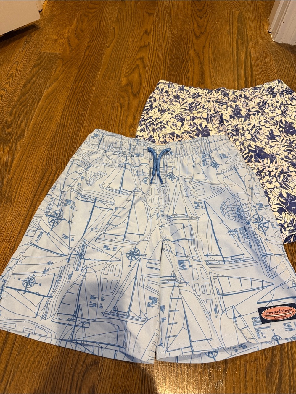 Swim trunks - Picture 2 of 3